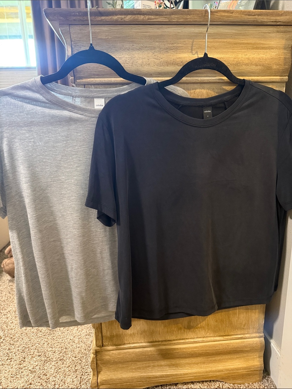 2 ODODOS Modal Short Sleeve Shirts size small - Picture 5 of 7